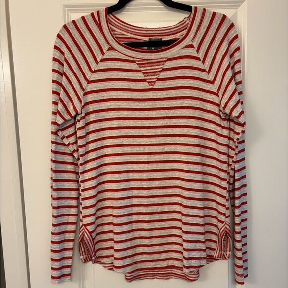ANTHROPOLOGIE LEFT OF CENTER Long Sleeve Stripe Shirt Red Women’s Size XS - Picture 1 of 4